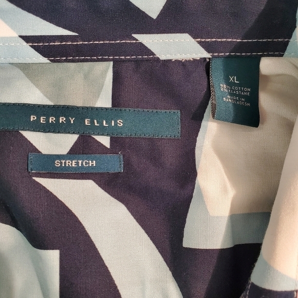 Perry Ellis Art Deco Geometric Button Down Shirt - Picture 5 of 7